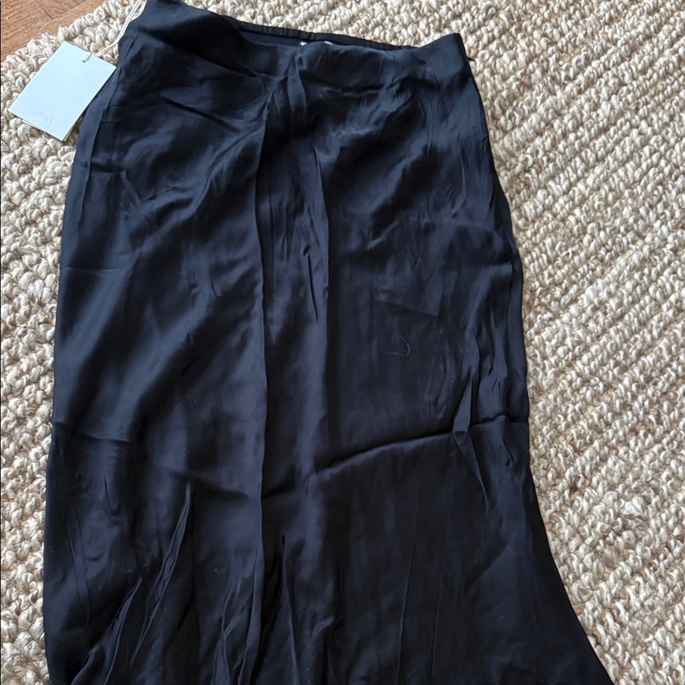 Wilfred Black Satin Women's Skirt - Elegant Slip Style